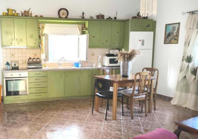 Elena'S Farm House Near Airport And Artemida Beach Esterno foto